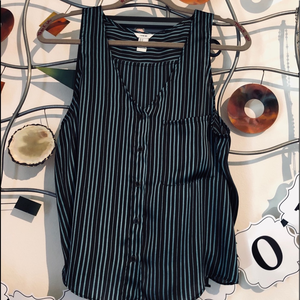 Very light dressy tank.